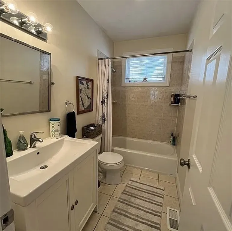 20R Cross St, East Somerville