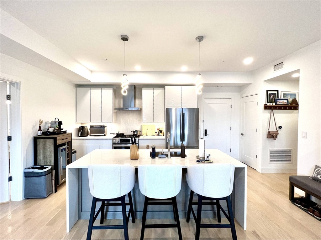 20 West Fifth St, South Boston