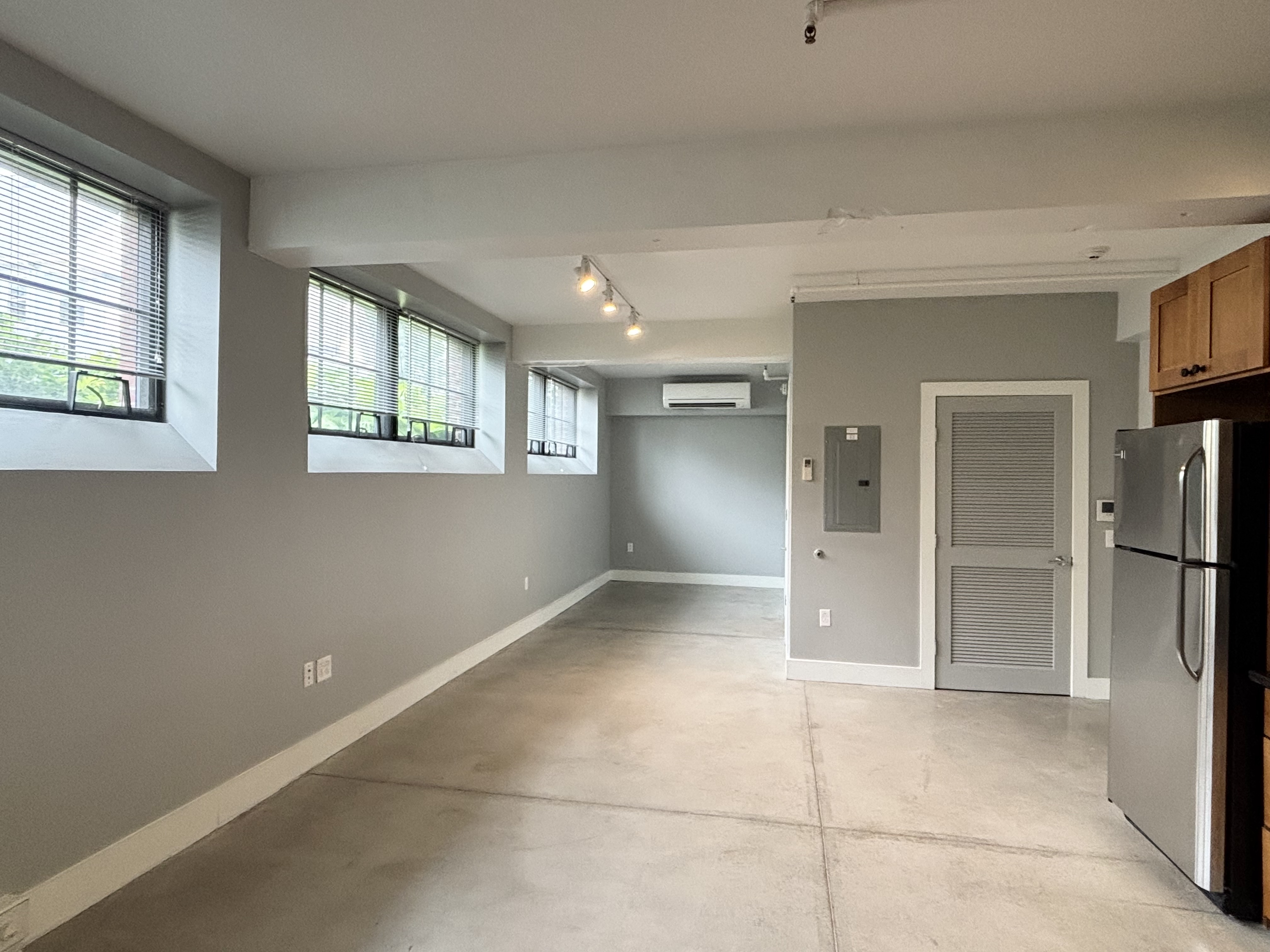 20 Sunnyside St, Jamaica Plain