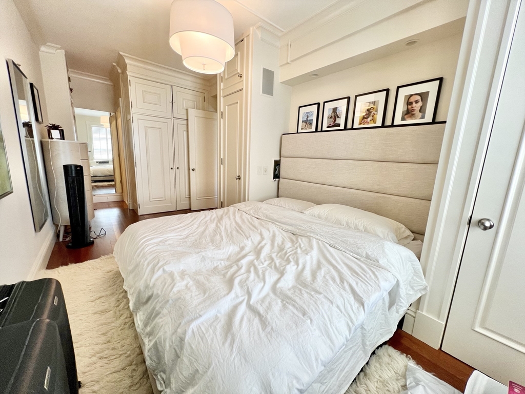 21 Beacon St, Beacon Hill