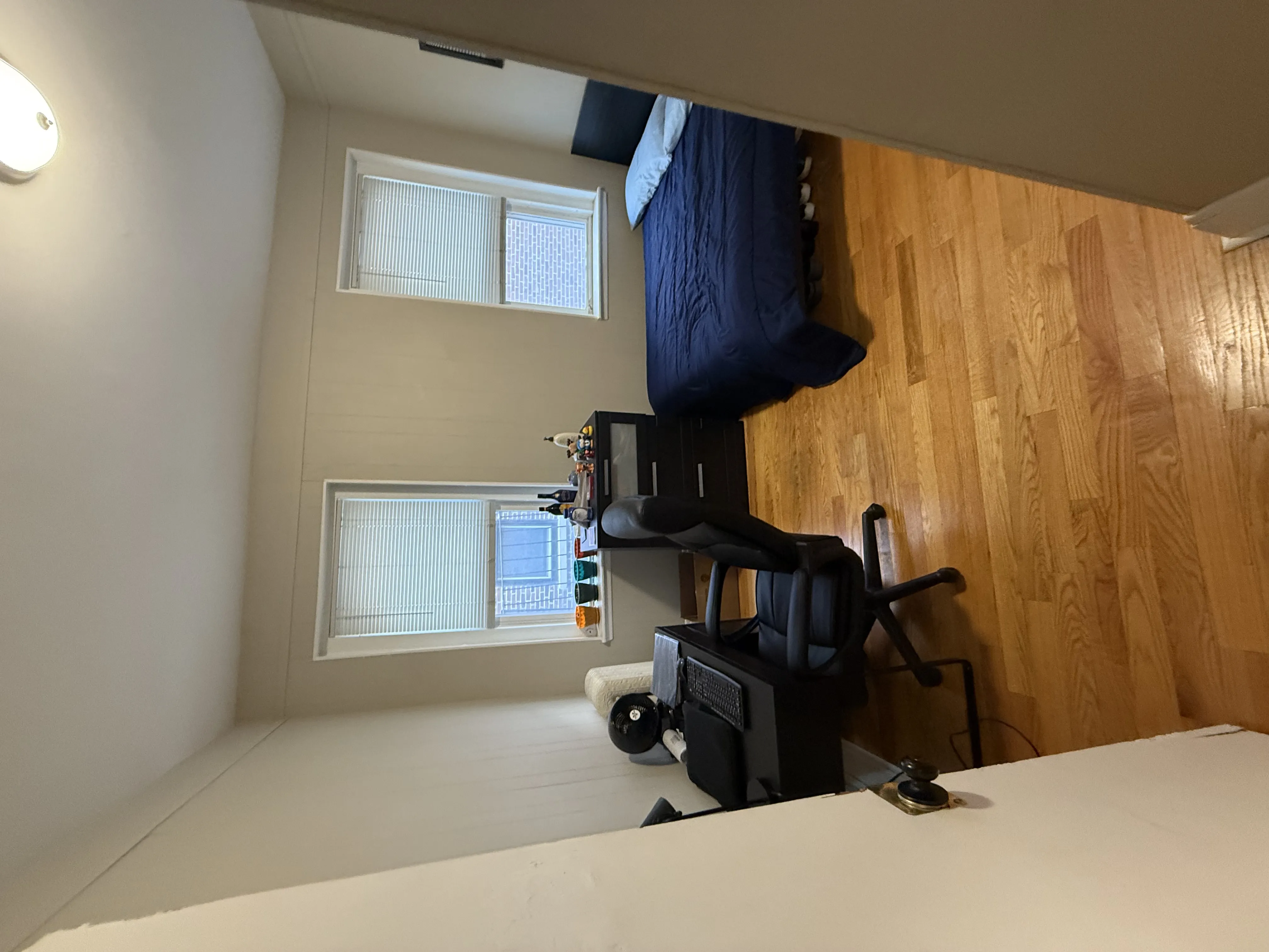 15 Aberdeen St, Fenway