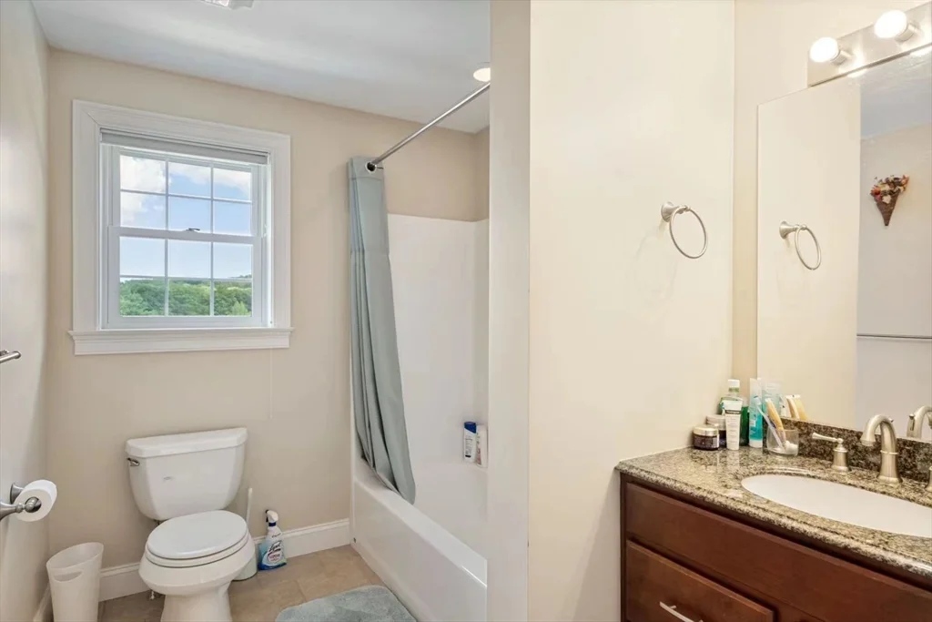 83 Orient, Arlington