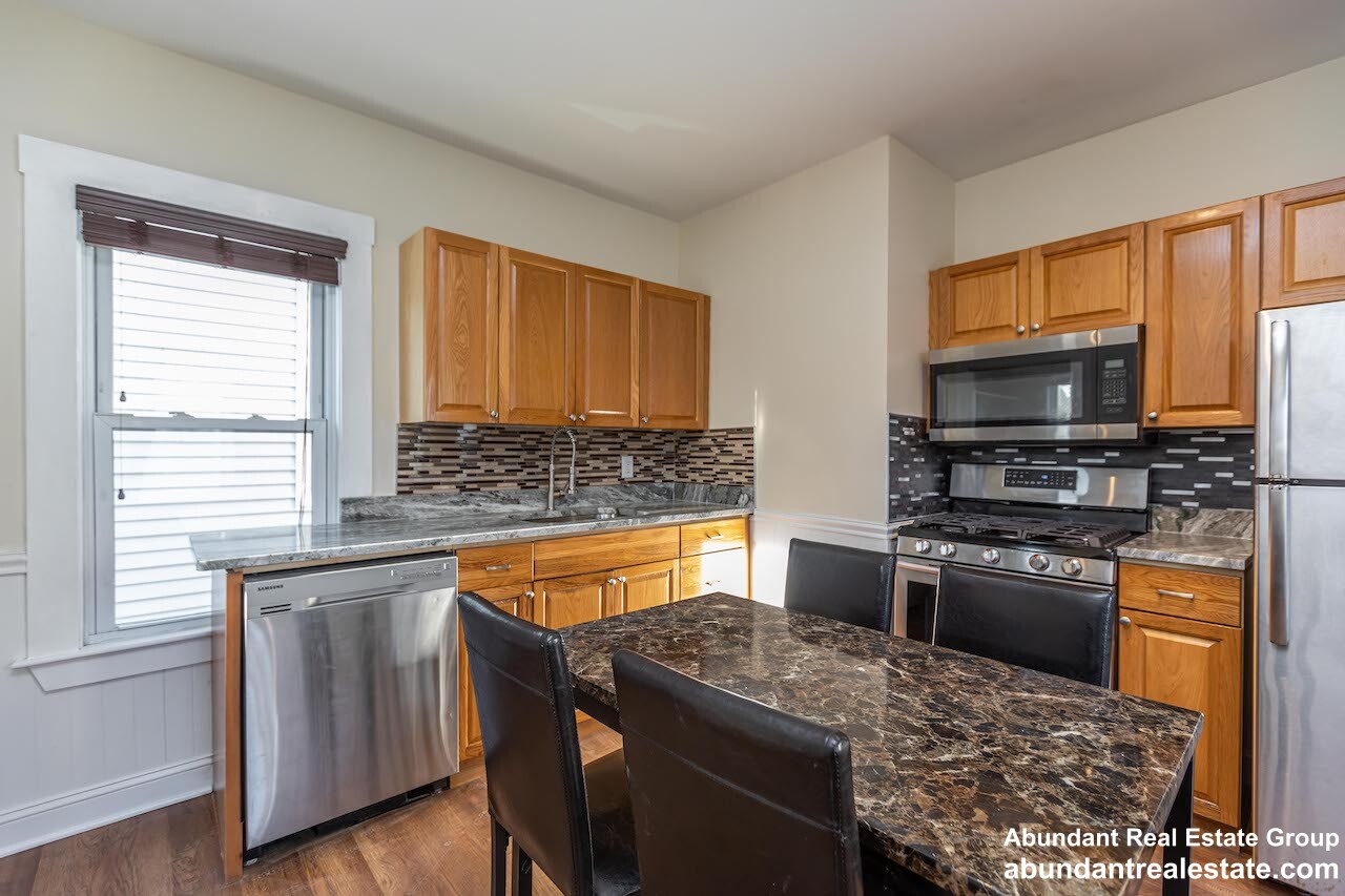 376 Medford St, Winter Hill