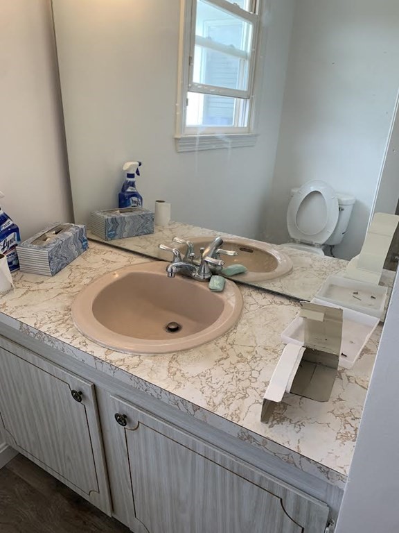 7 Heritage Way, Burlington