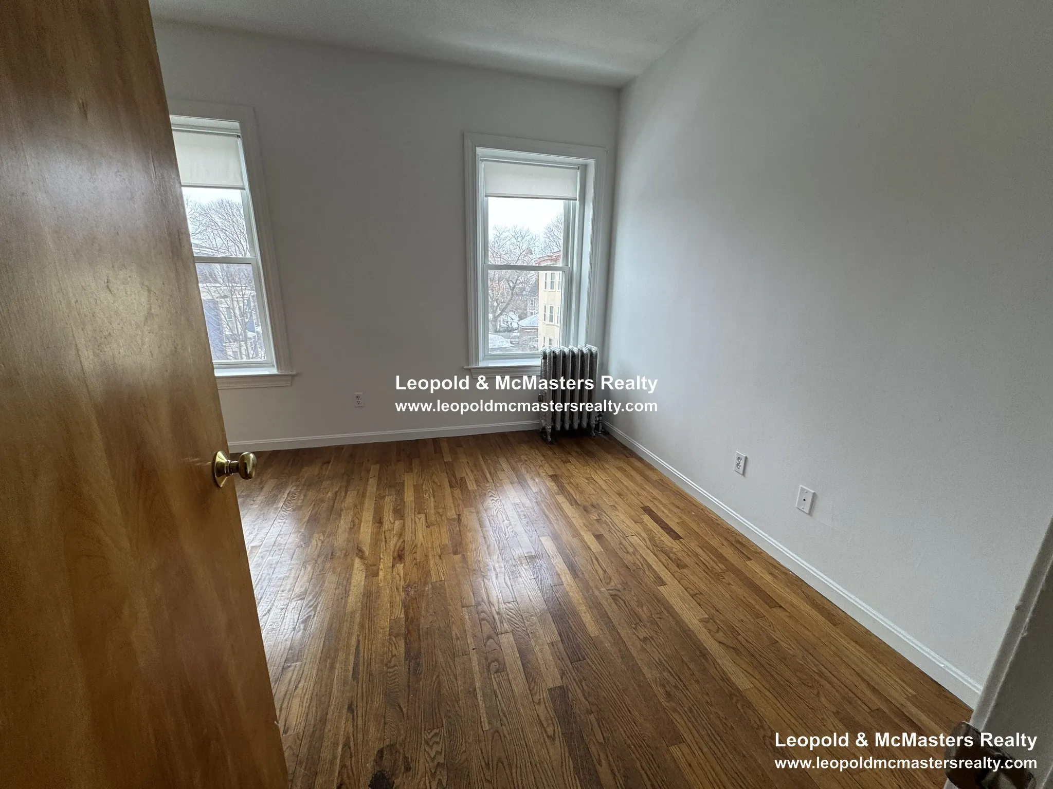 148 Oxford St, Ward Two