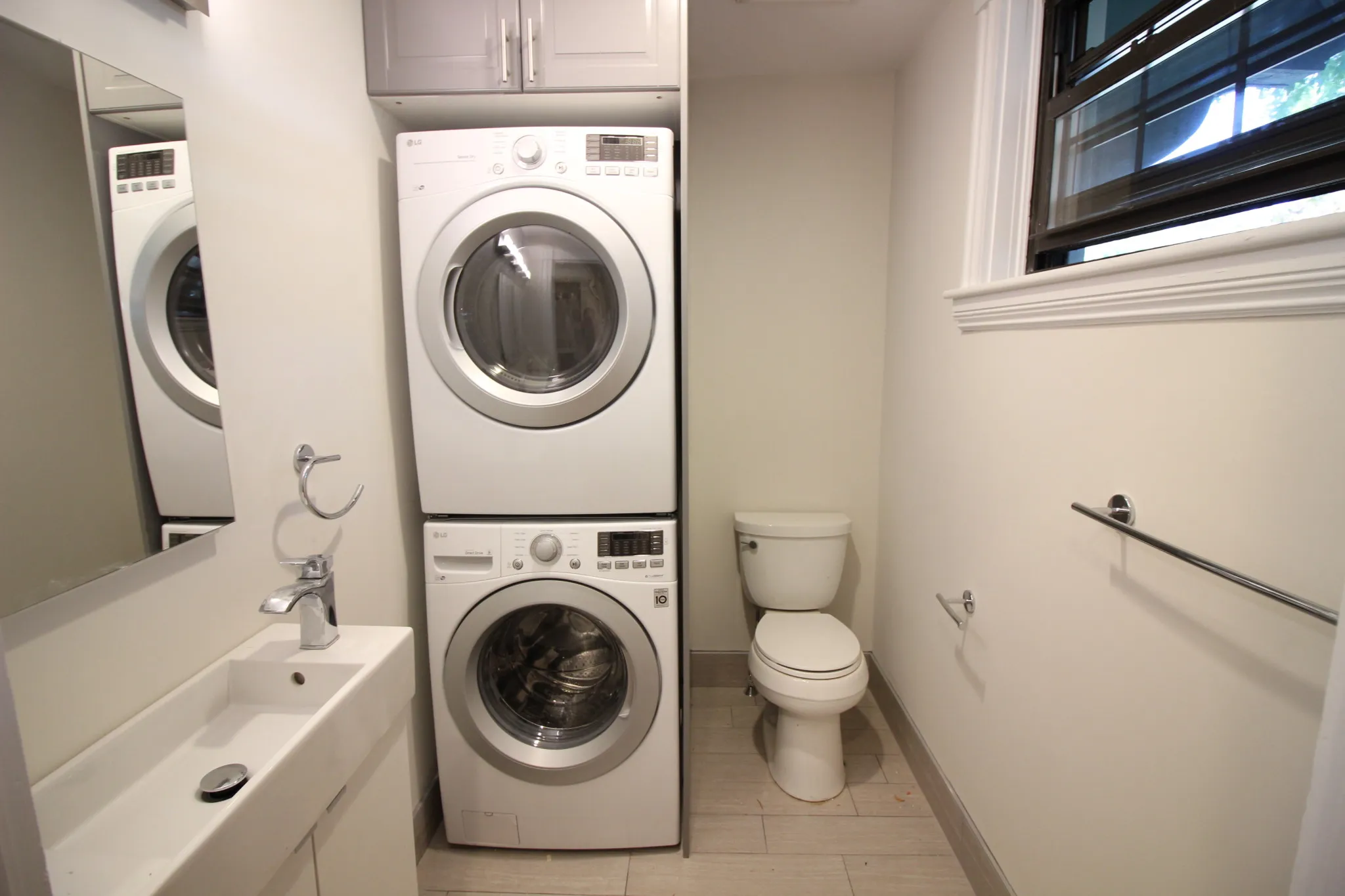 65 Beech Glen St, Roxbury