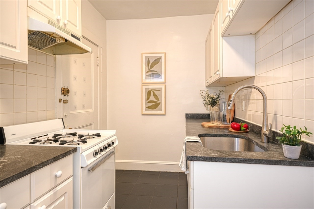 52 Garden St, Harvard Square