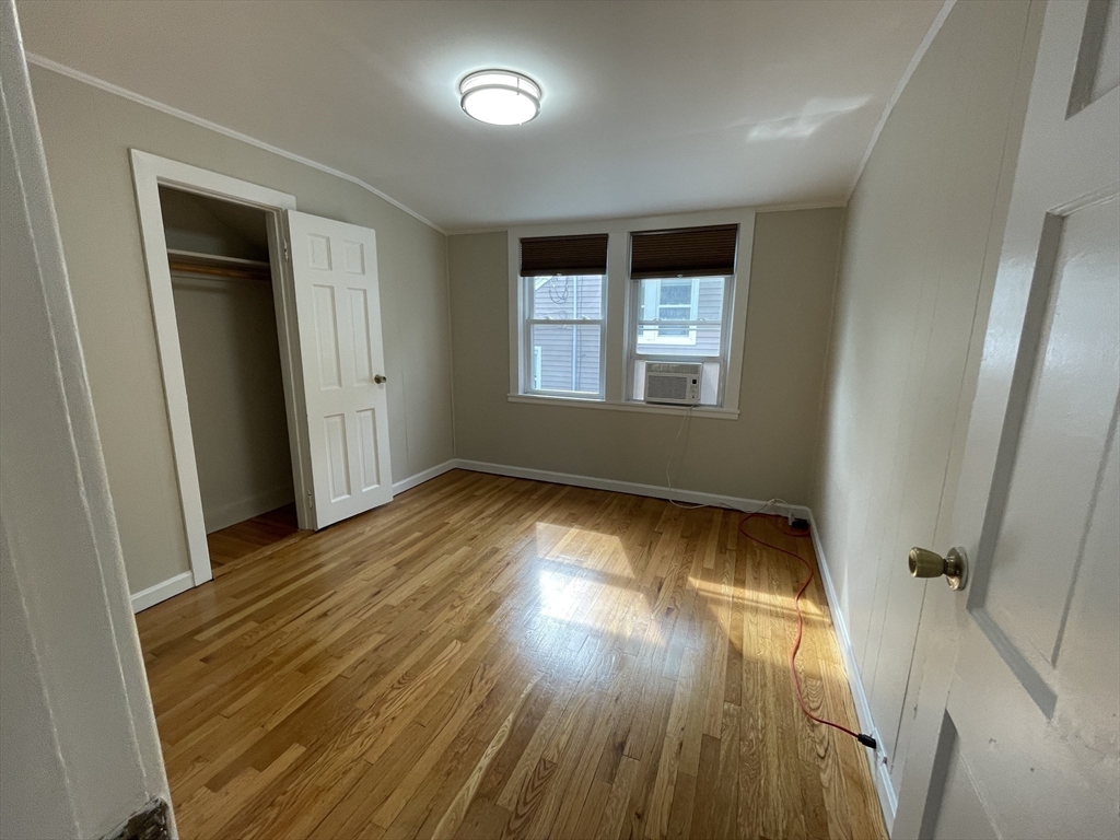 14 Lawn Ave, Quincy Point