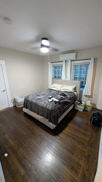 74 Sydney, Dorchester
