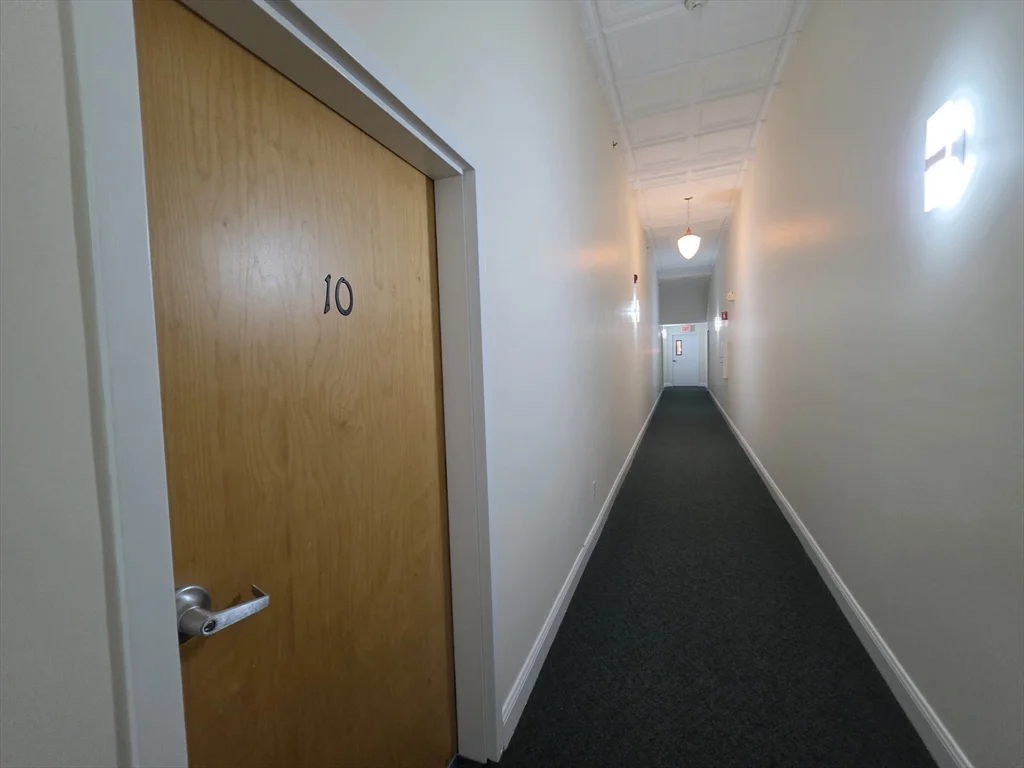 33 Randolph St, Abington