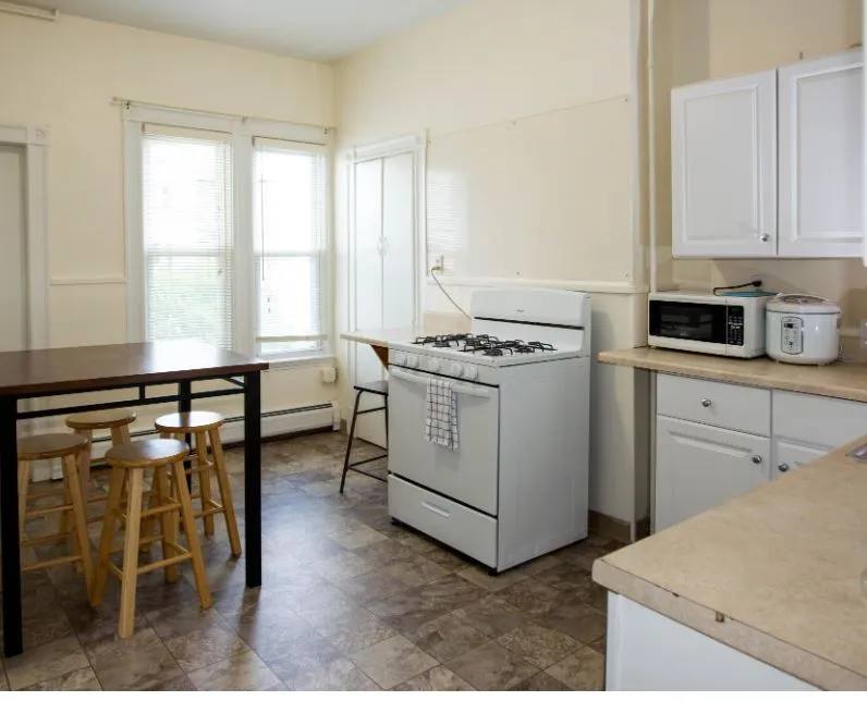 42 Everett St, East Boston