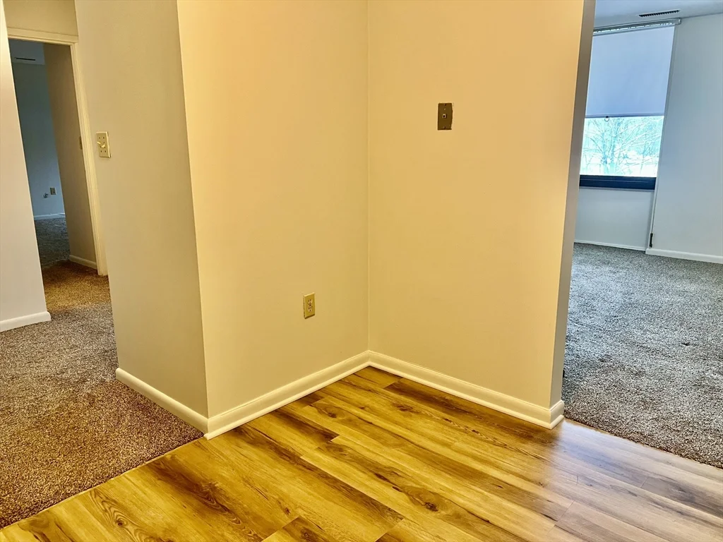 1004 Paradise Rd, Swampscott