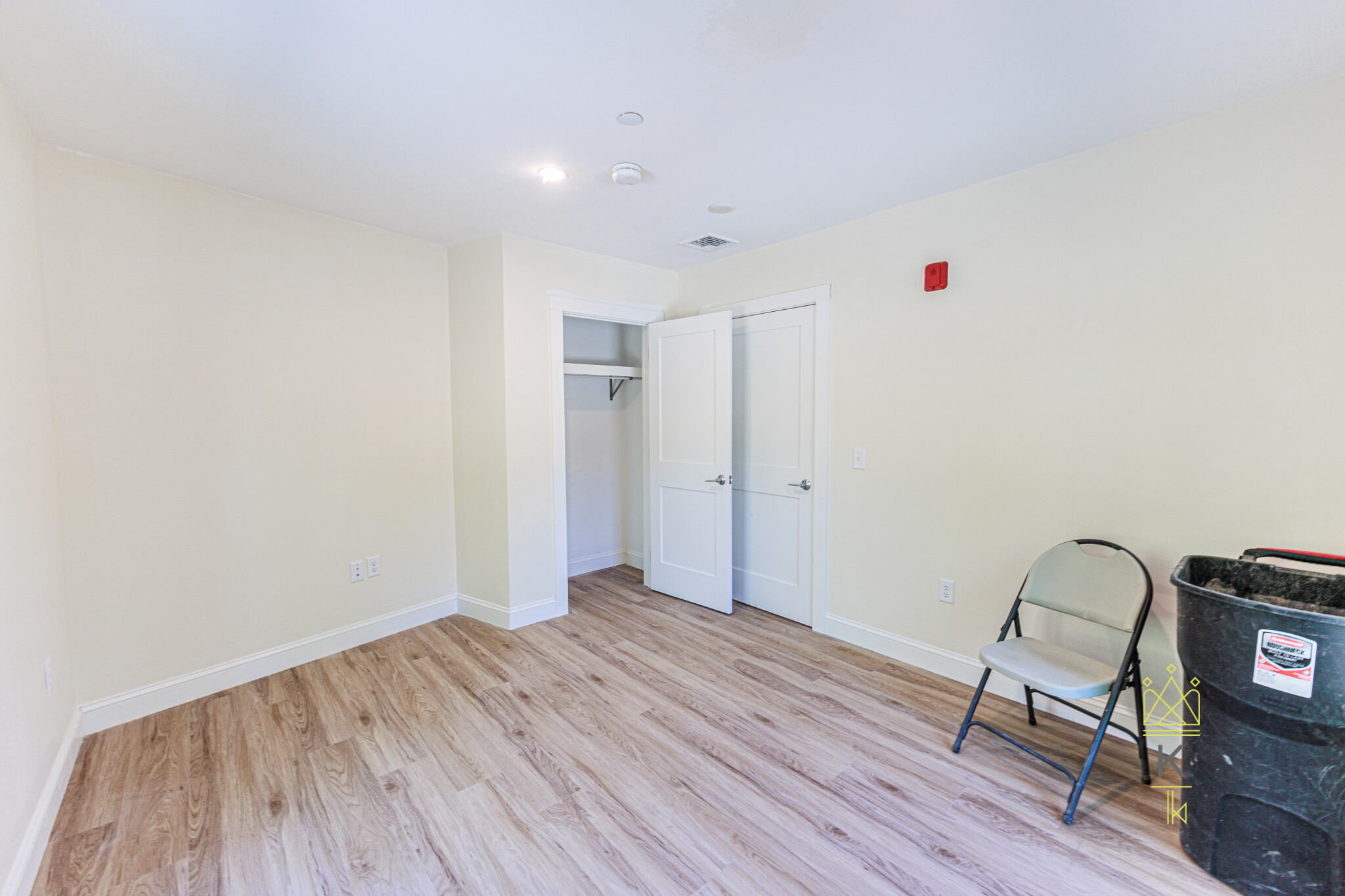 460 Washington St, Brighton