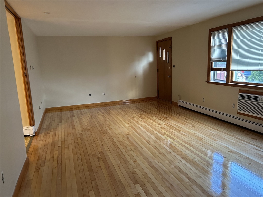 35 Ware St, West Somerville