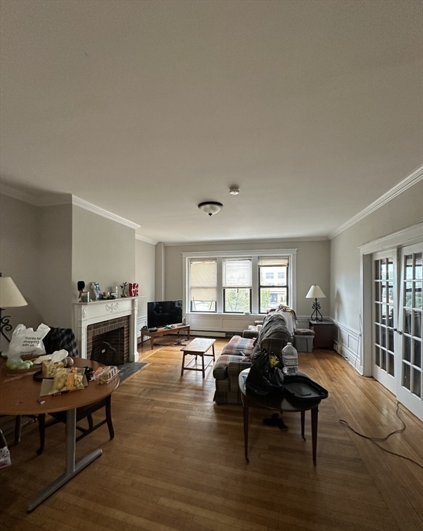 1653 Commonwealth Ave, Brighton