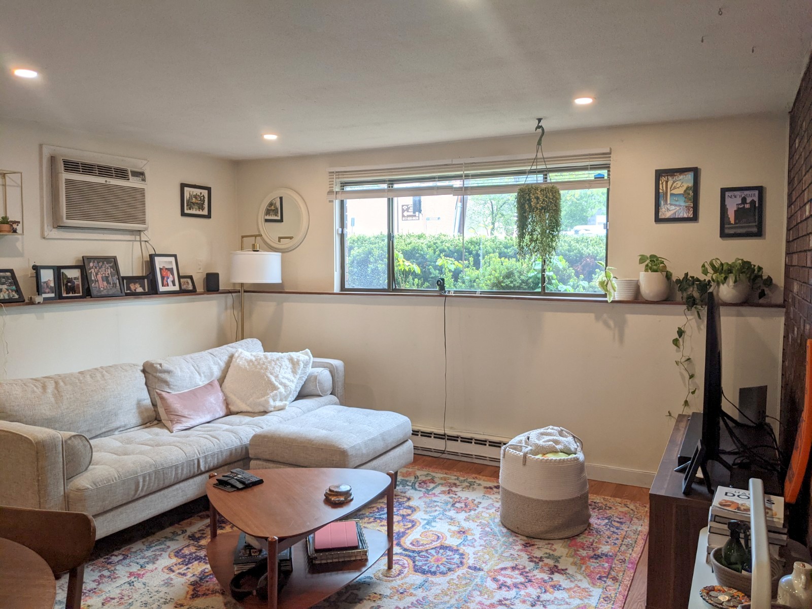 102 Alpine St, Powder House Square