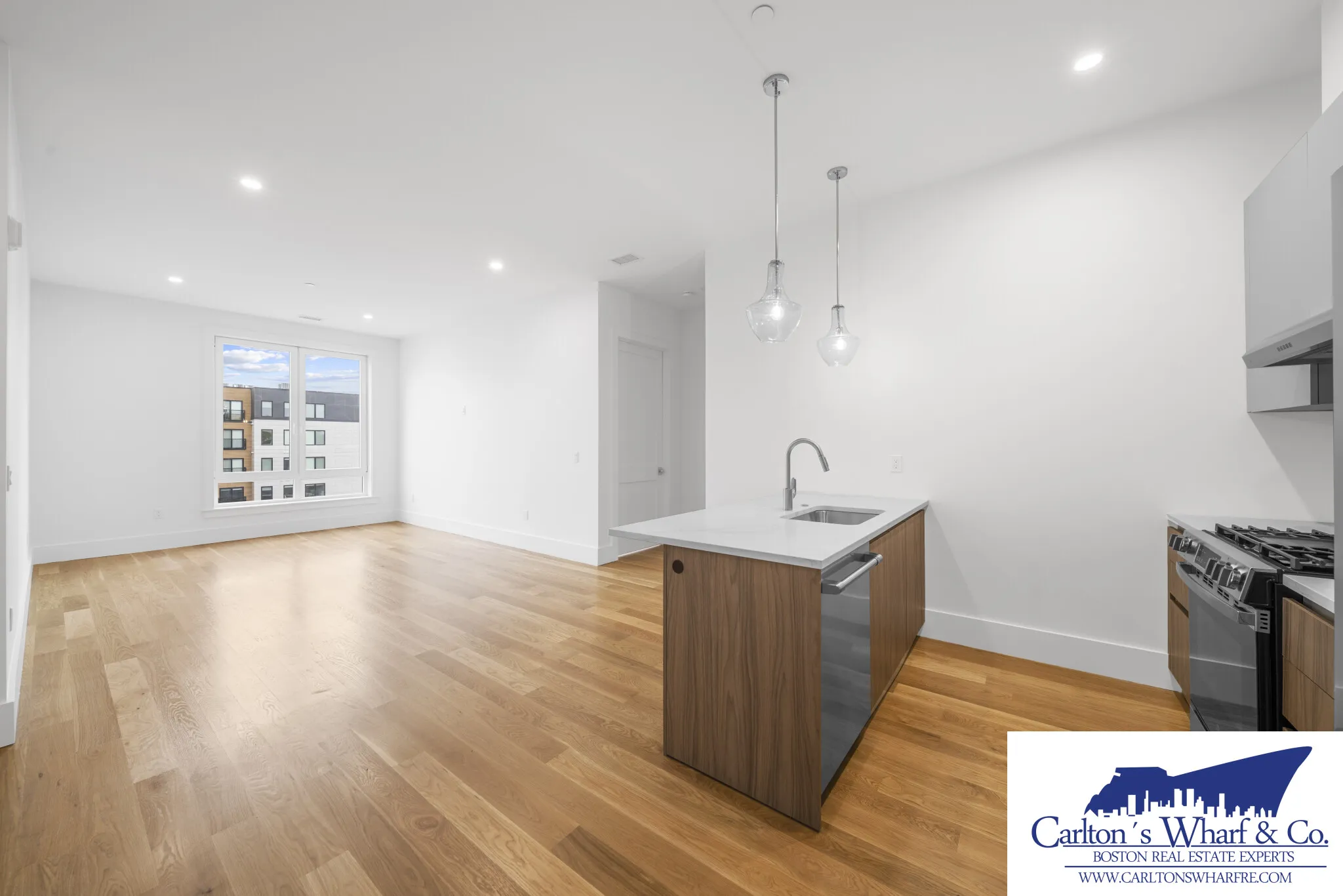 218 Old Colony Ave, South Boston