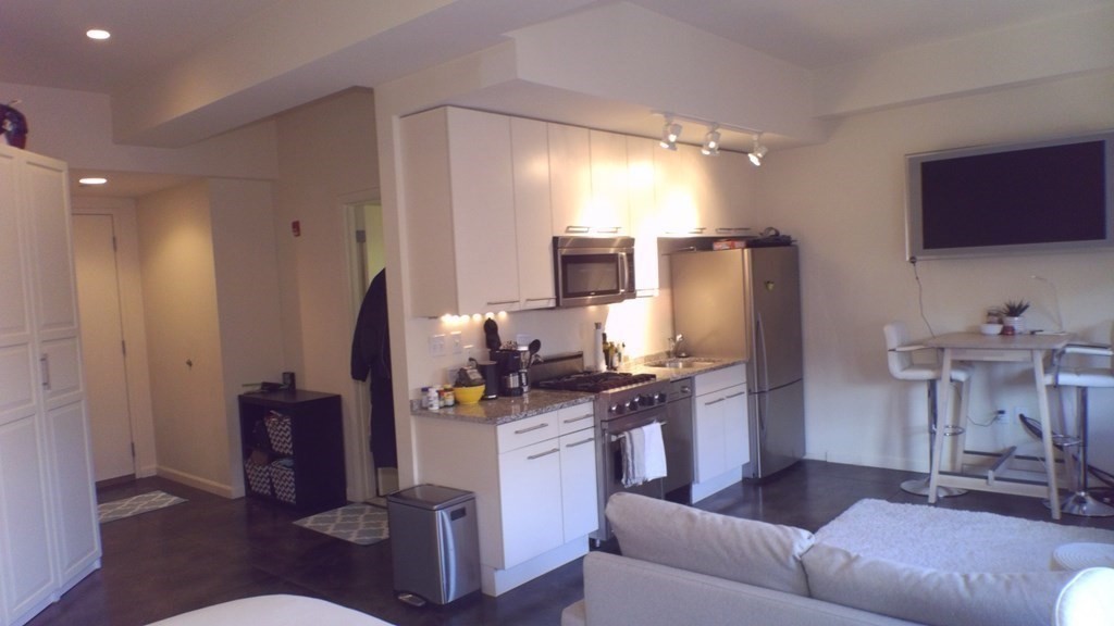 35 Fay St, South End