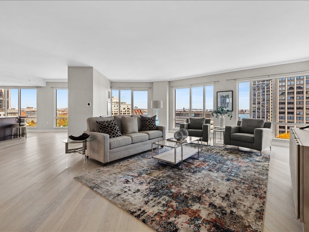 110 Broad St, Waterfront