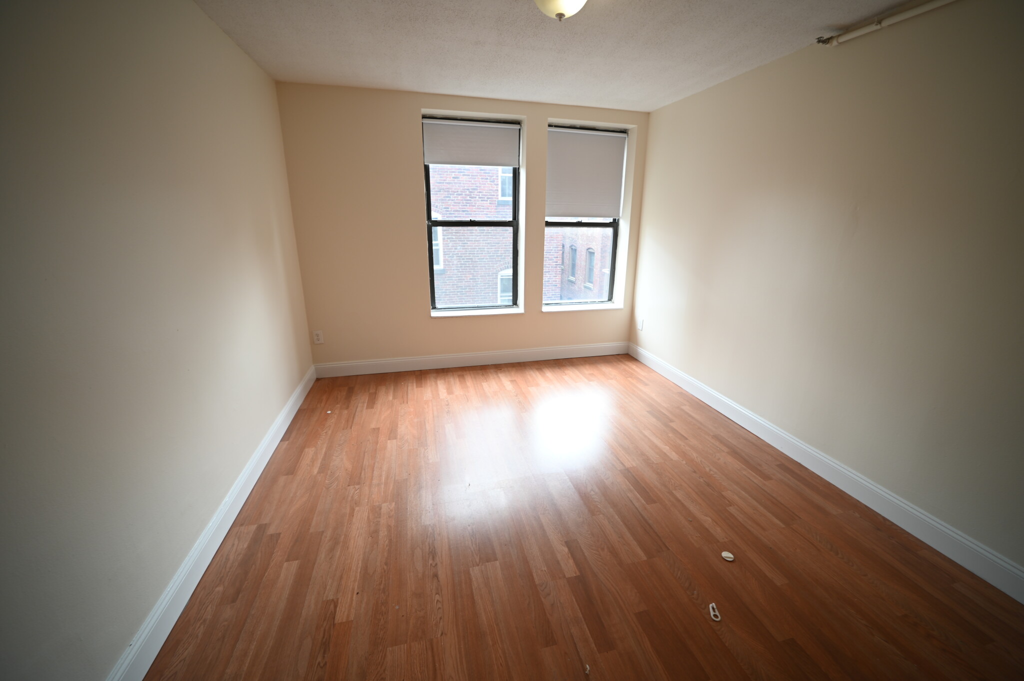 1126 Boylston St, Fenway