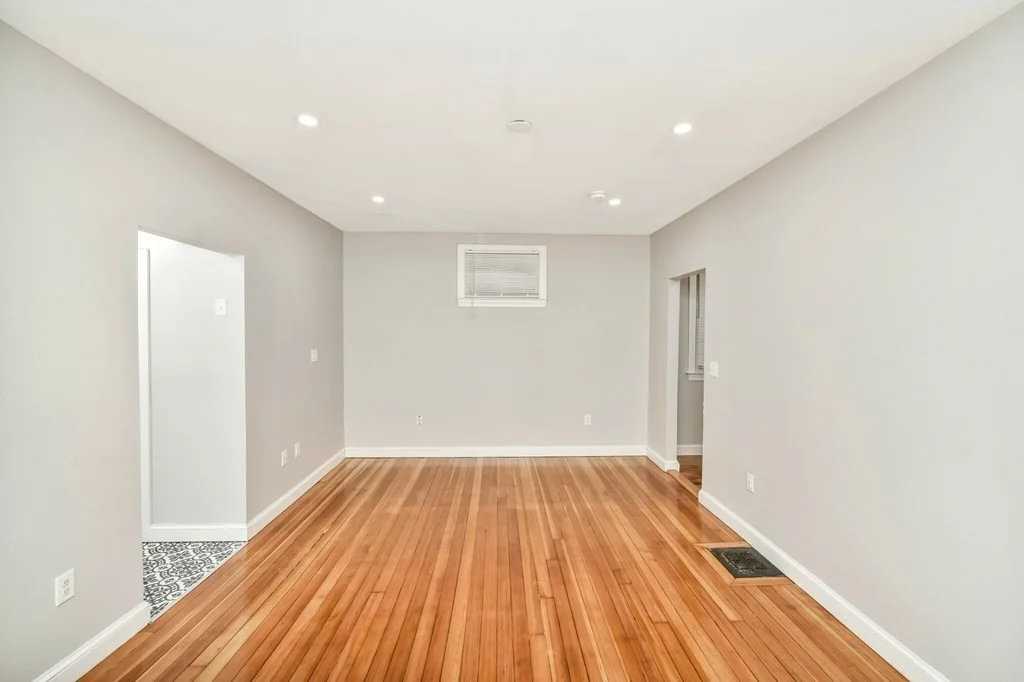 109 Walnut St, Winter Hill