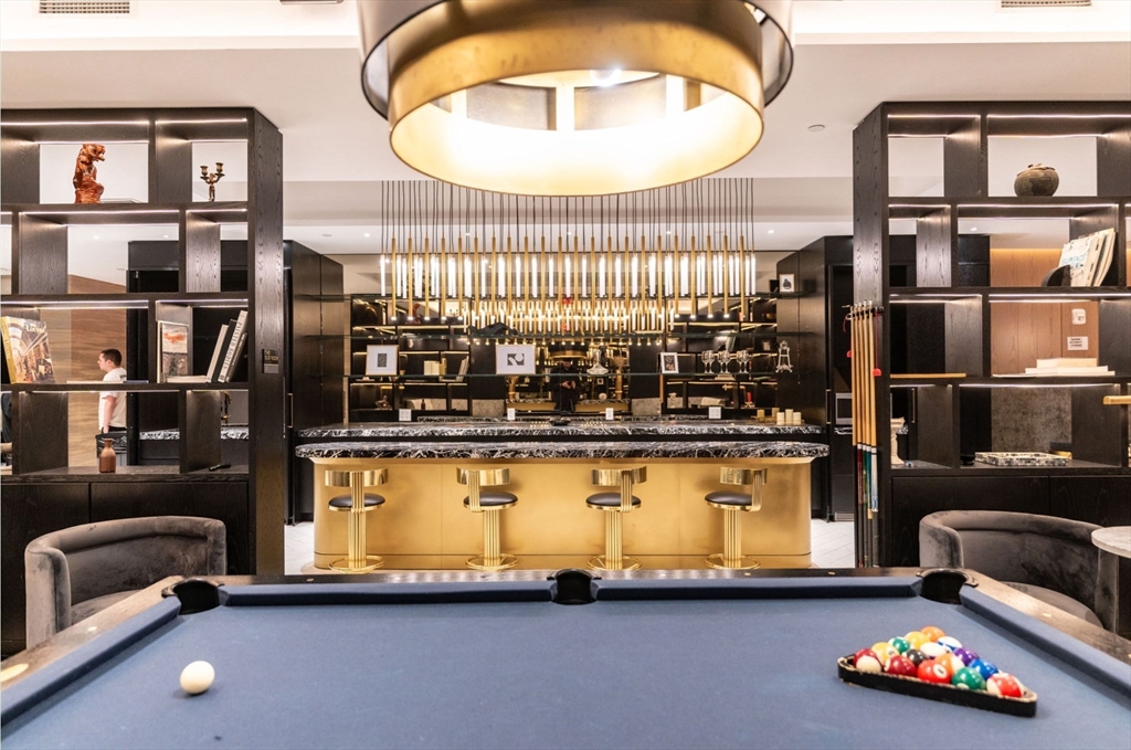 55 Lagrange St, Midtown