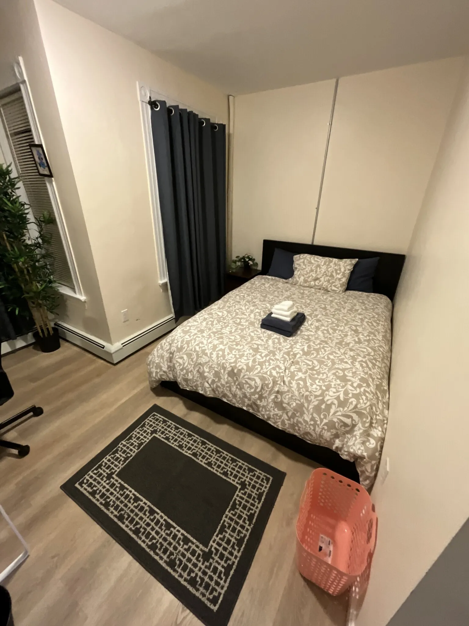 871 Harrison Ave, Roxbury