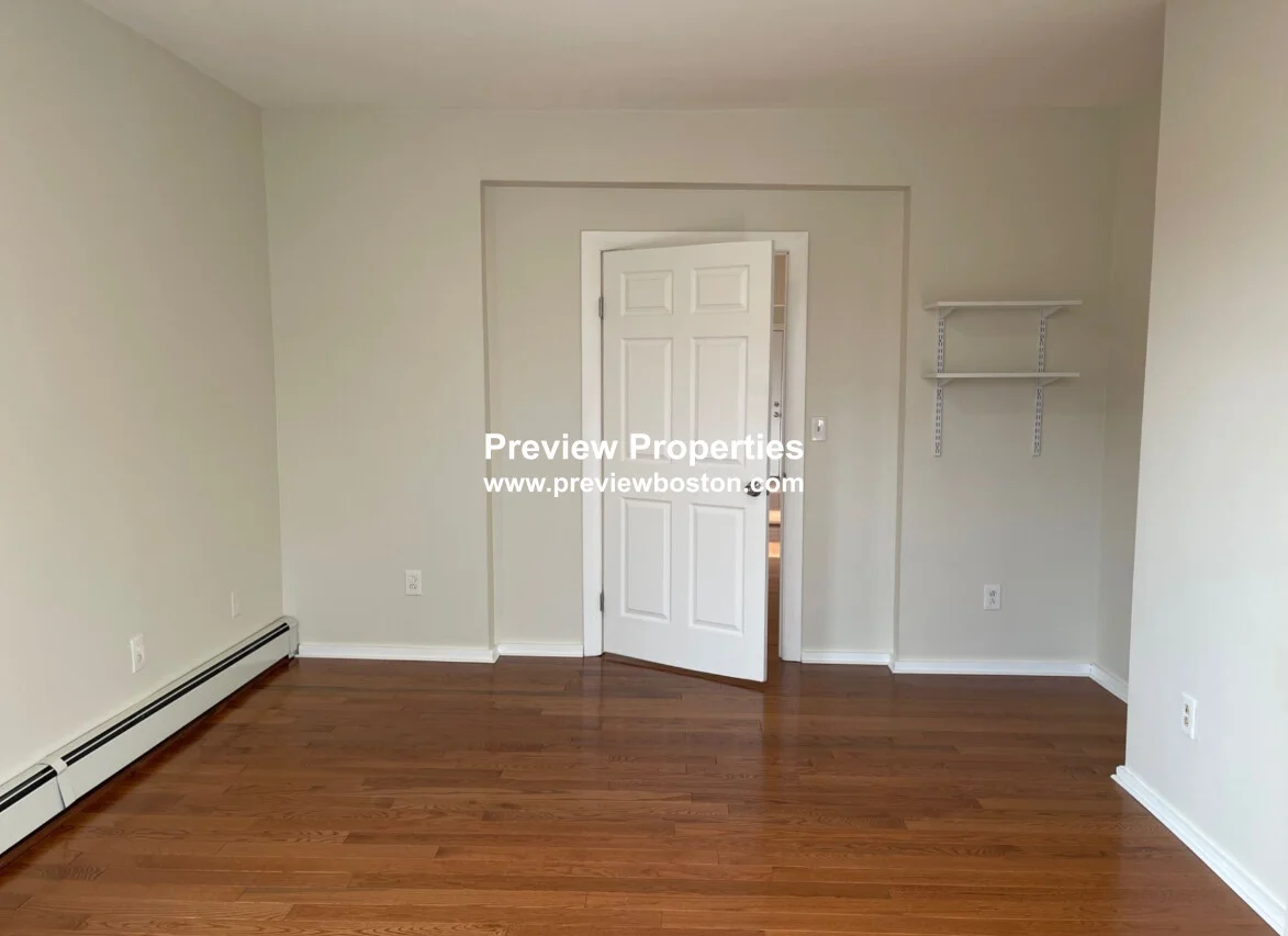 75 Putnam St, East Boston