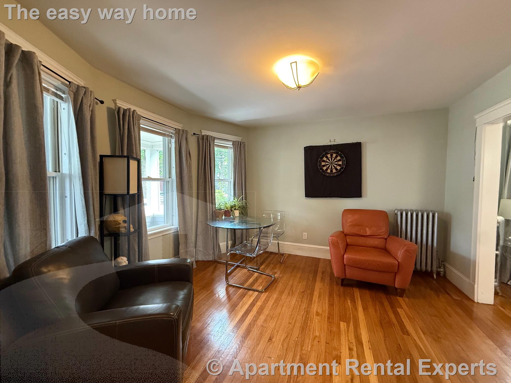 17 Milton St, Davis Square