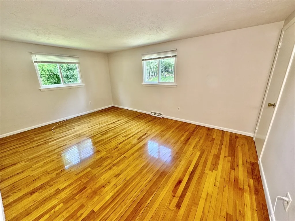 116 Central St, Acton