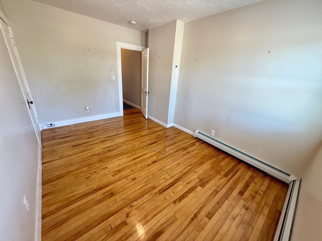 104 South Main St, Mansfield