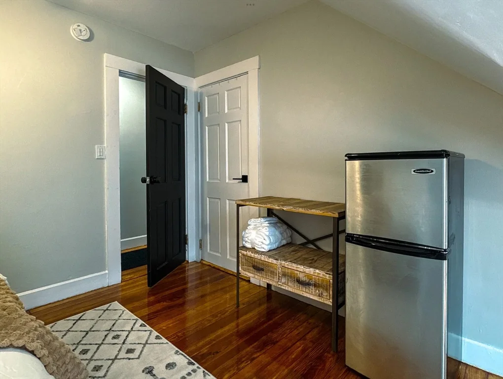 84 Greenwood St, Dorchester