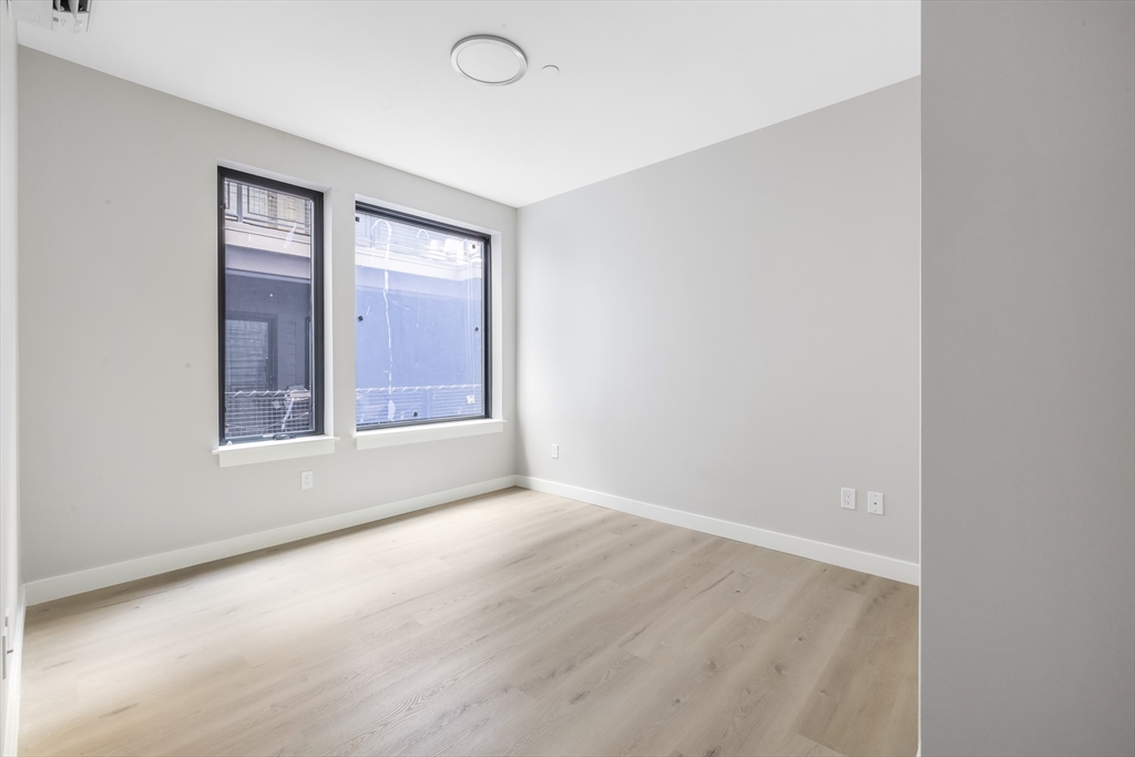 400 W Broadway, South Boston