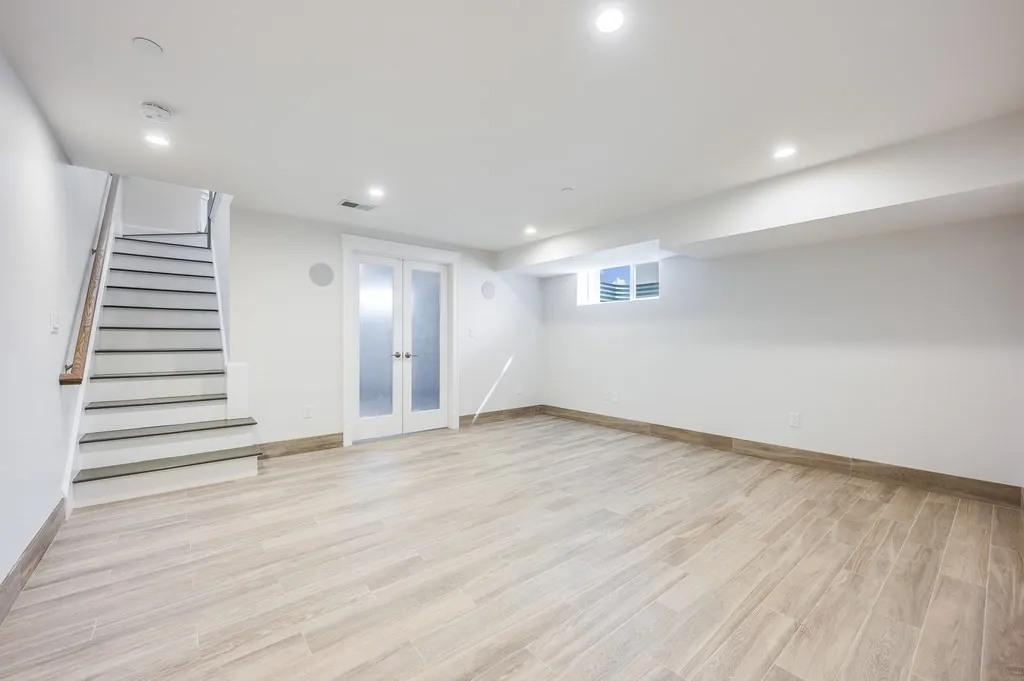 8 Enterprise St, Dorchester