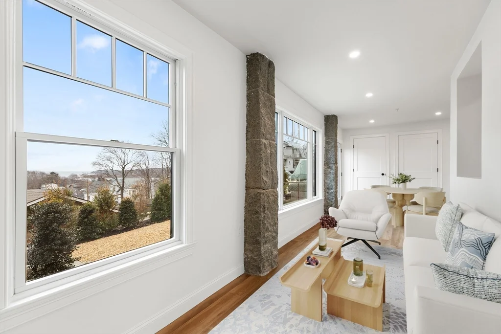 32 Beacon St, Gloucester