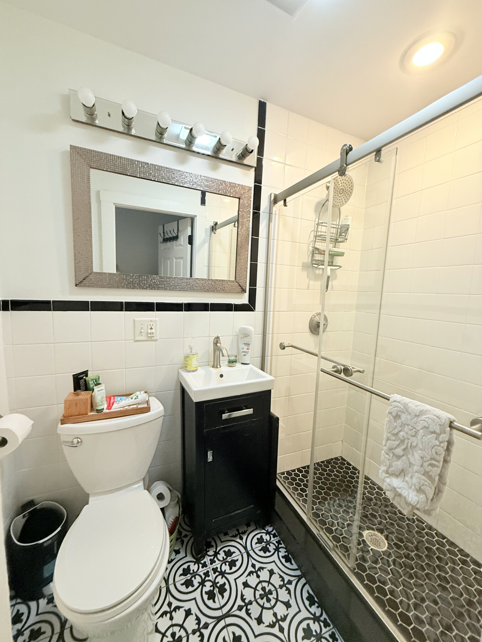 1584 Beacon St, Corey Hill