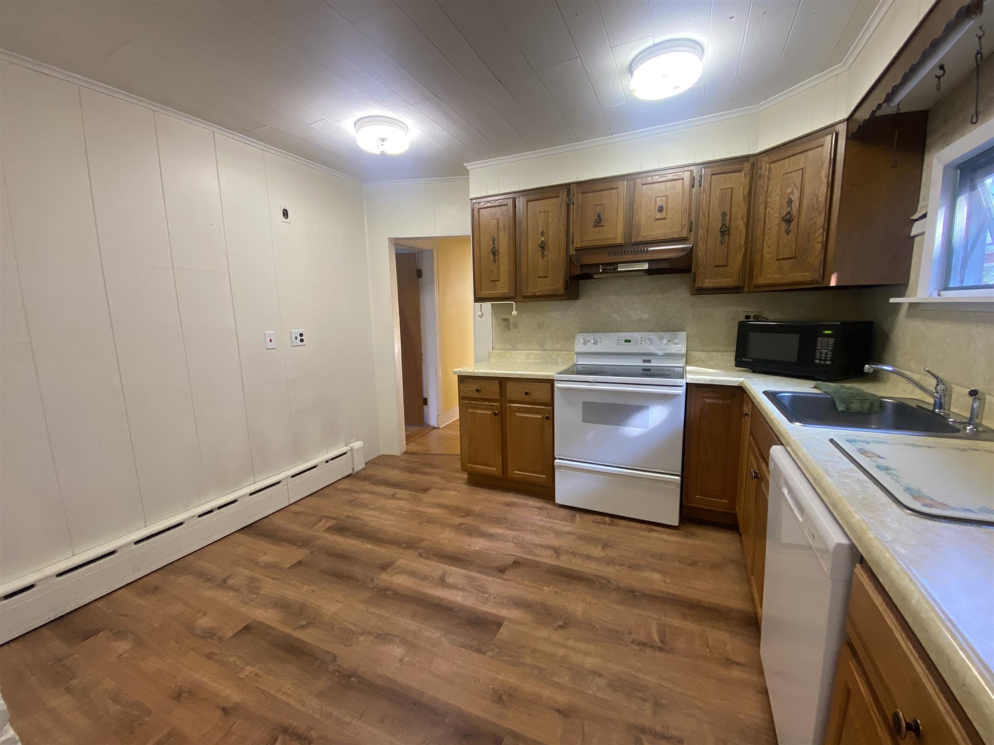 15 Corinthian Rd, Tufts