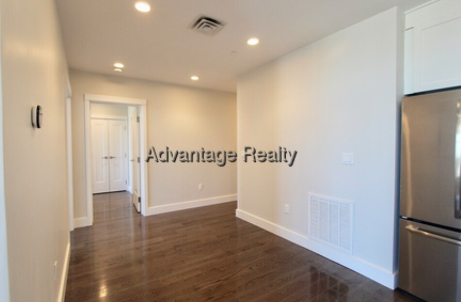 434 Mcgrath Highway, Prospect Hill