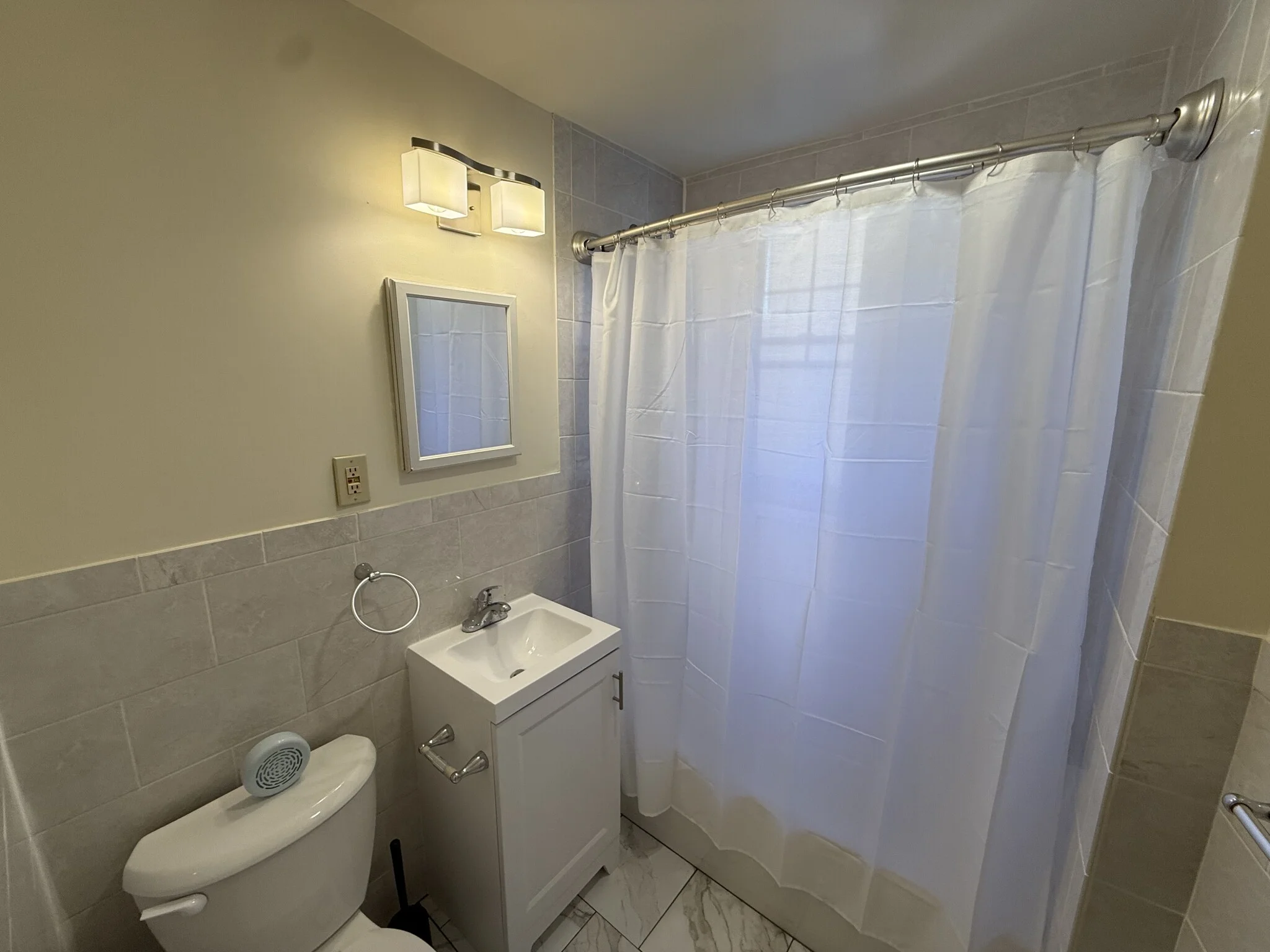 6 Sutherland Rd, Brighton