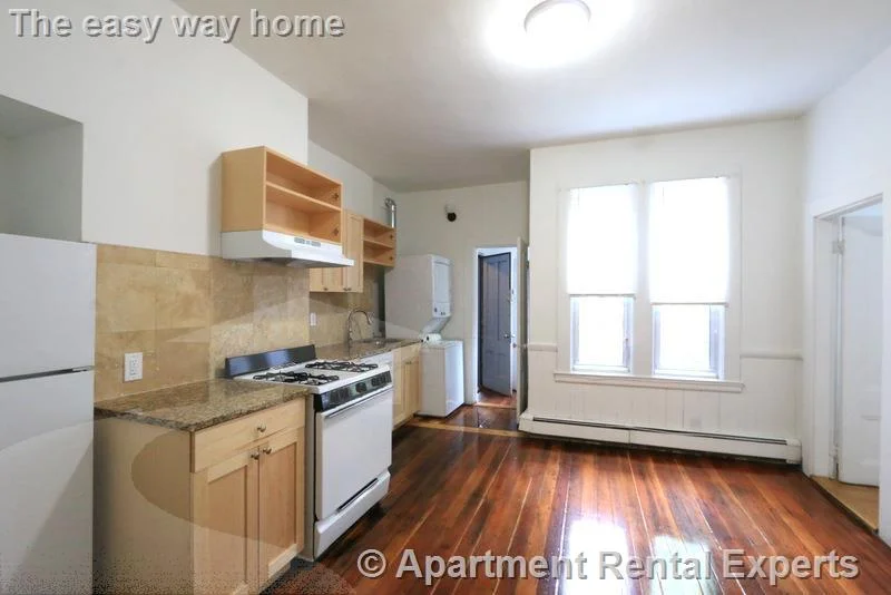 254 Windsor St, Central Square