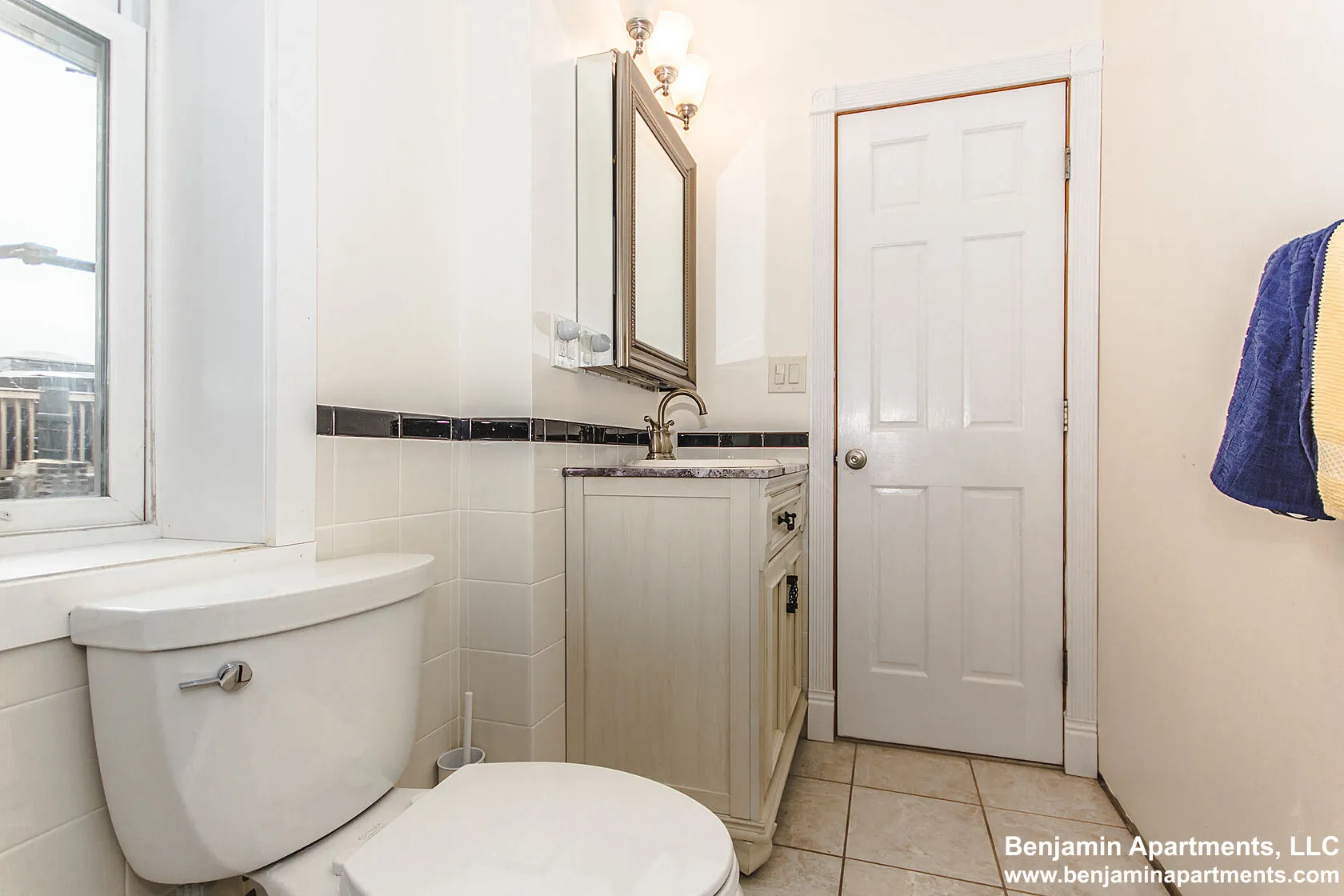 60 Phillips St, Beacon Hill