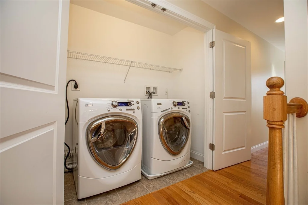 8 Summer Hill Circle, Arlington