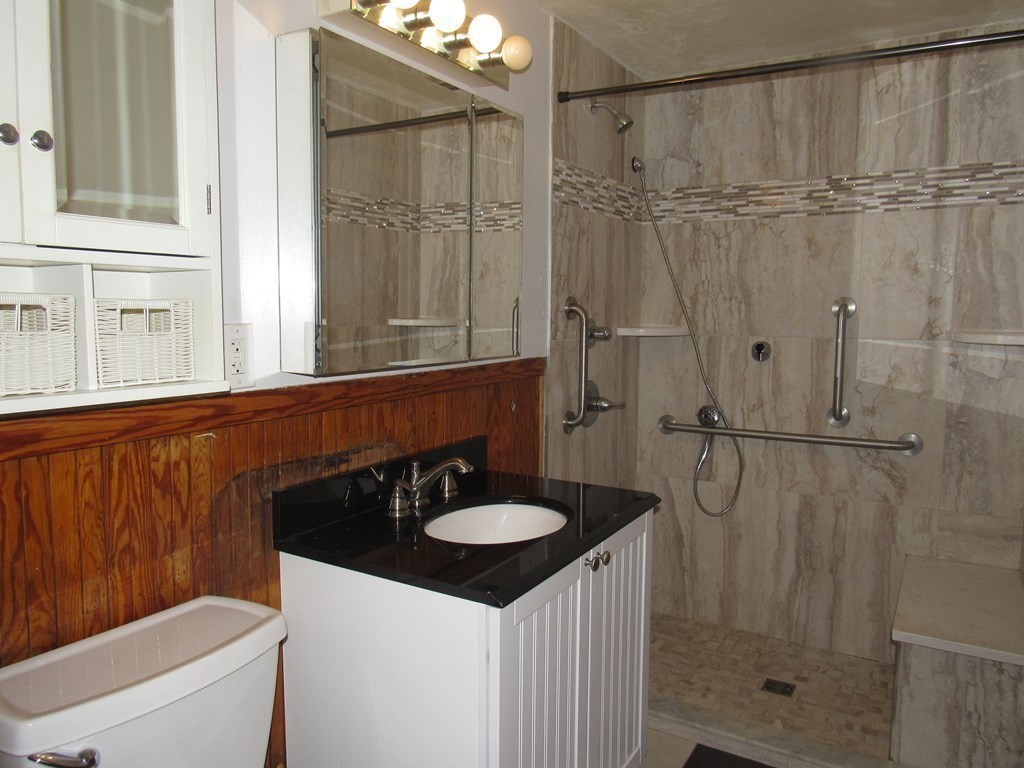 40 Ames St, Rice Square