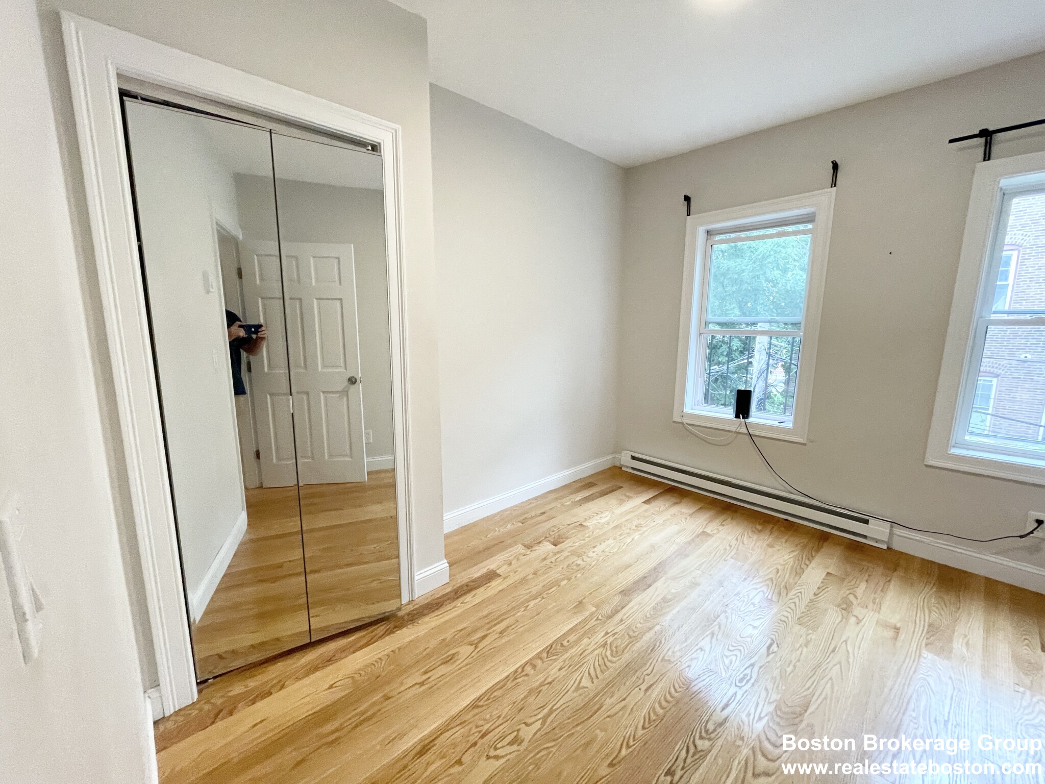 7 Warwick St, Roxbury