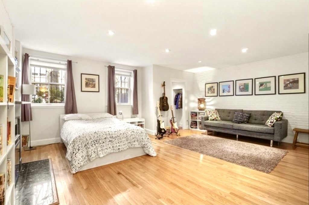 43 Worcester St, South End