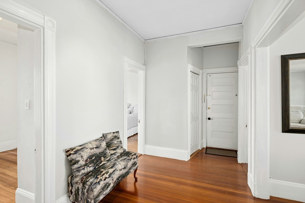 28 Stanton Rd, Brookline