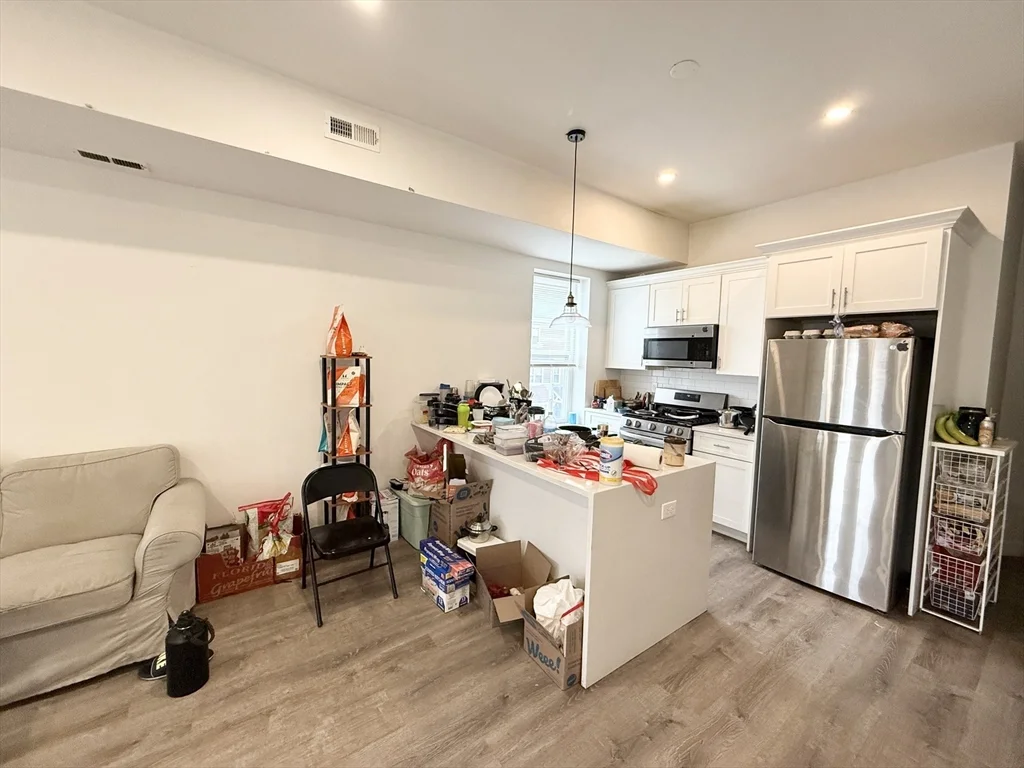 301-305 Dudley St, Roxbury