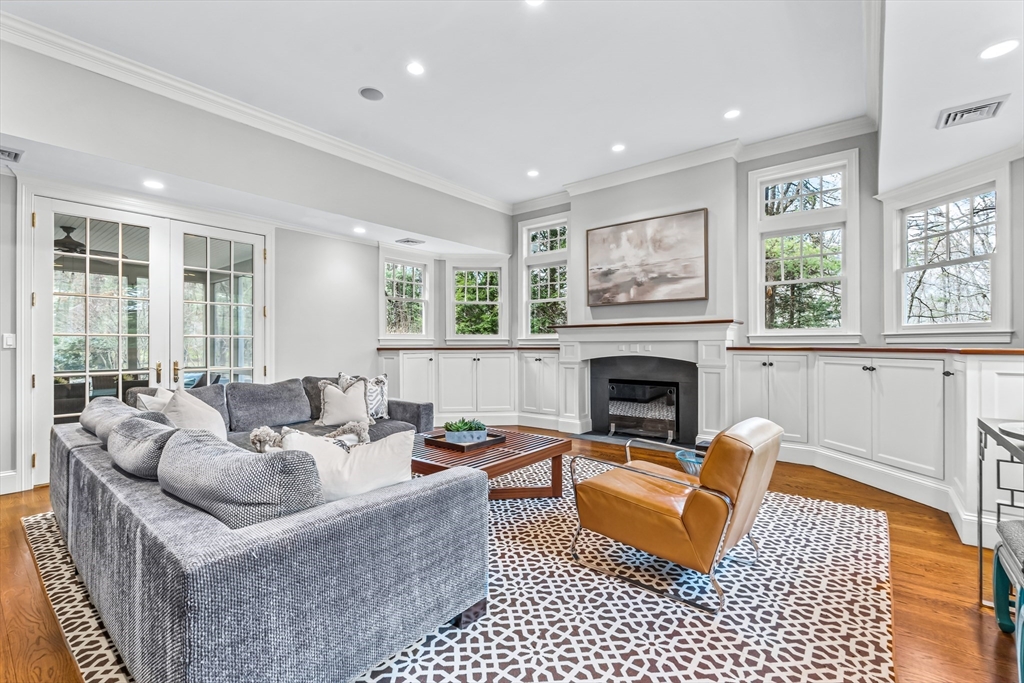 22 Chadwick Rd, Weston