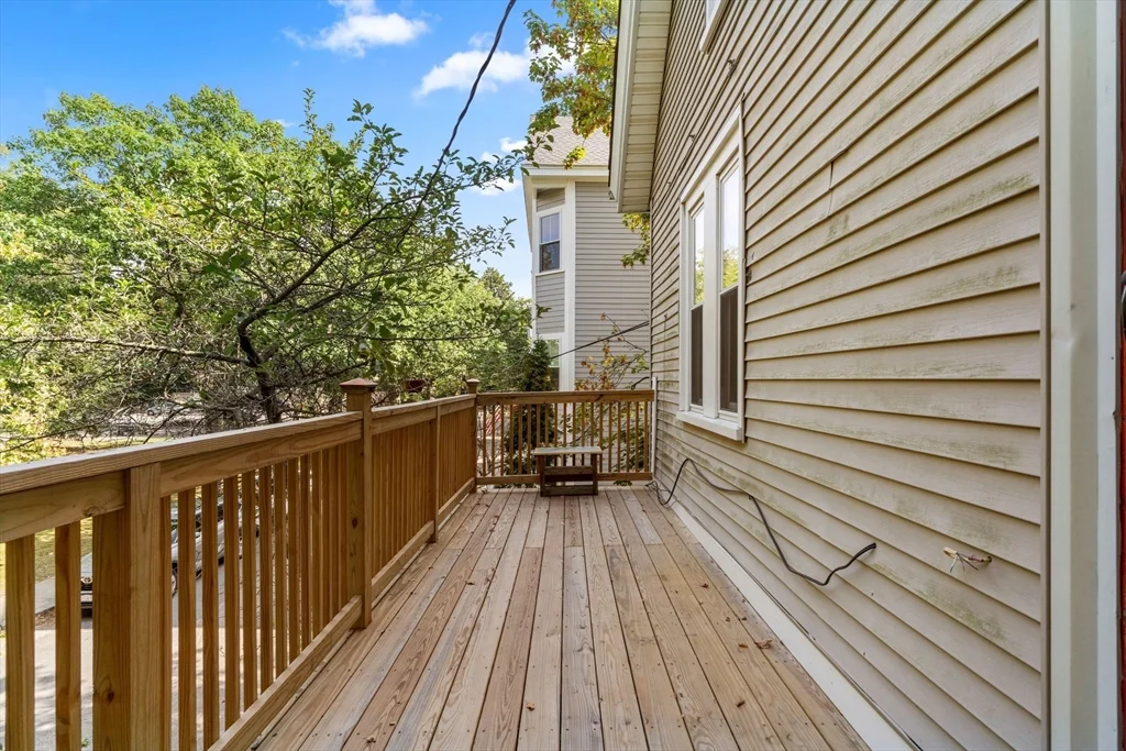 16 Edwin St, Brookline