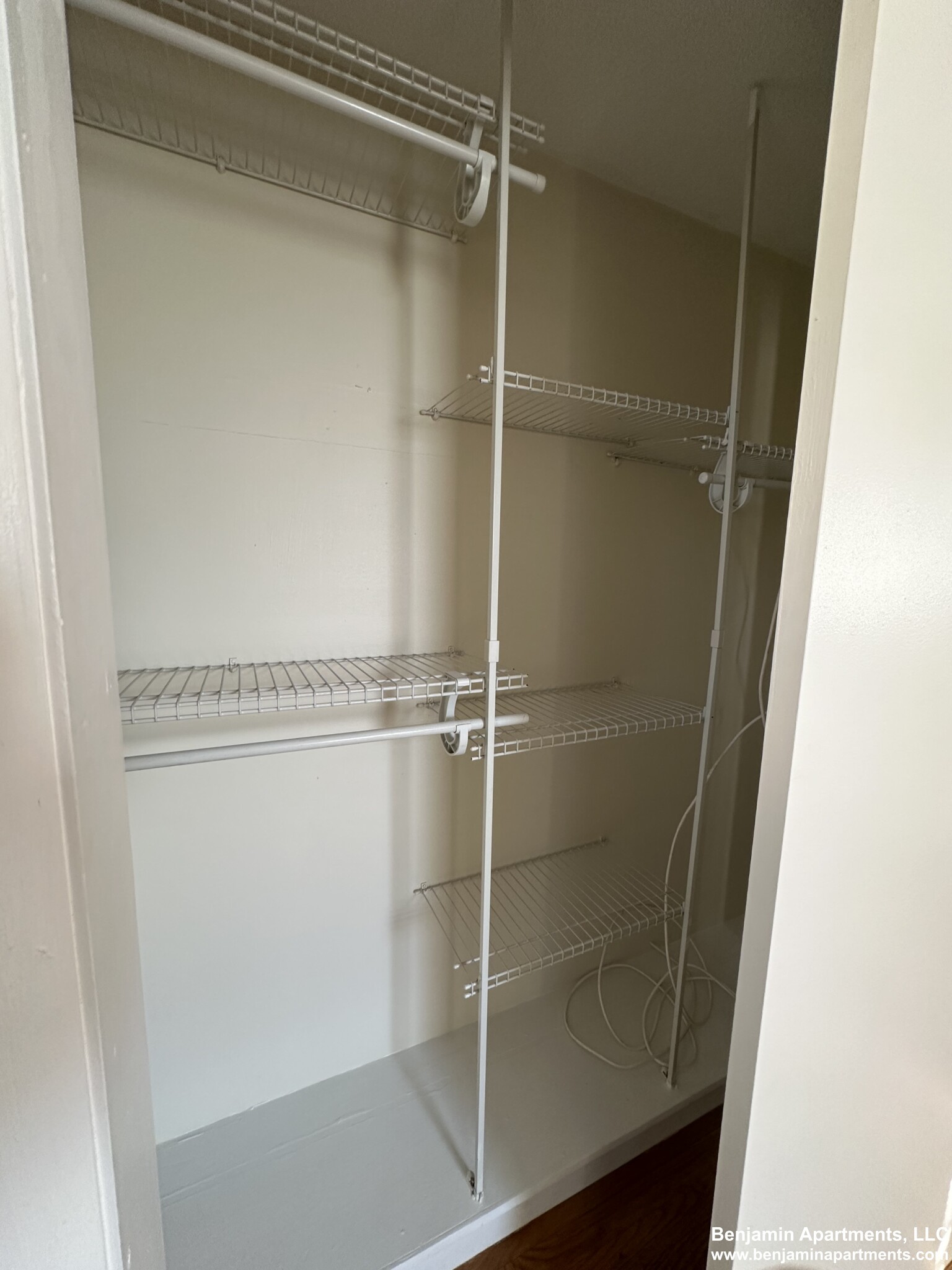 312 Tappan St, Aspinwall Hill